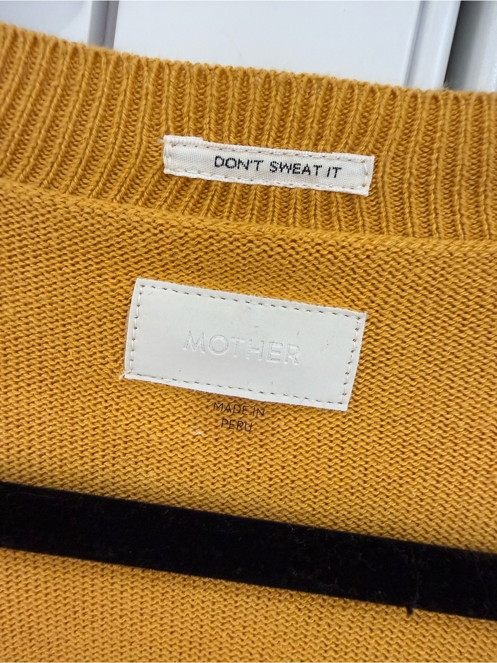 MOTHER amber yellow Boxy V-neck crop sweater - Picture 6 of 6